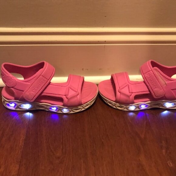 Skechers Pink Heart Lights Rubber Sandals size 1 - Picture 3 of 5